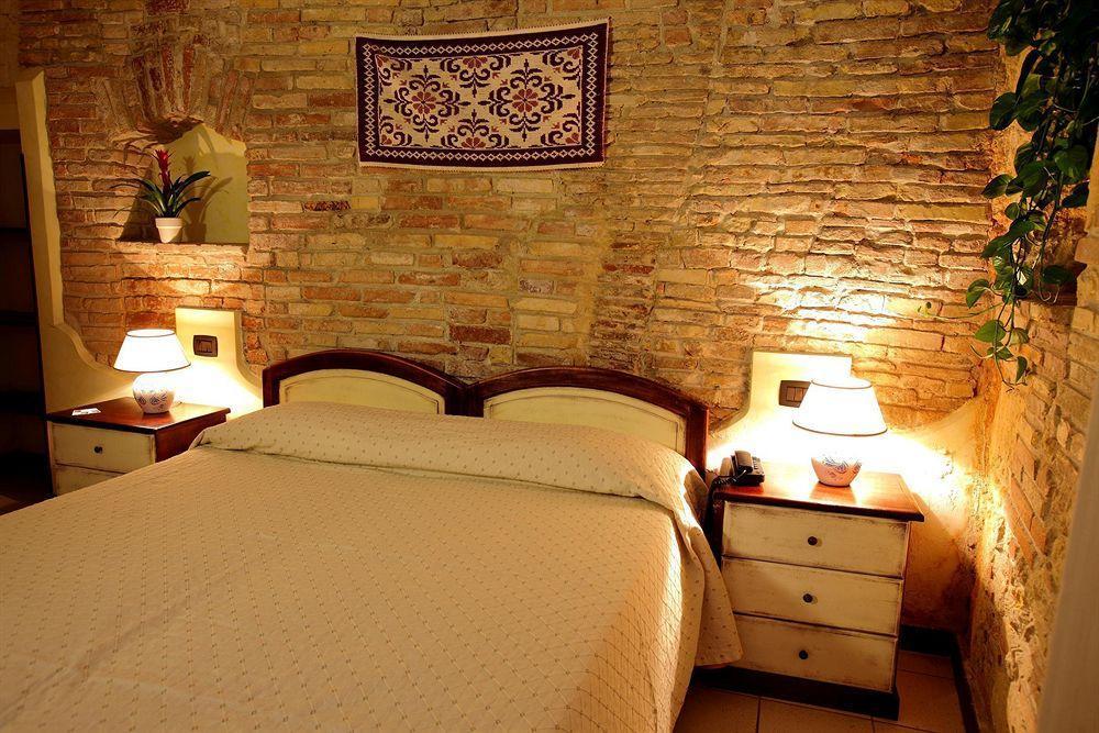 Arcobaleno Rooms Cagliari Eksteriør billede