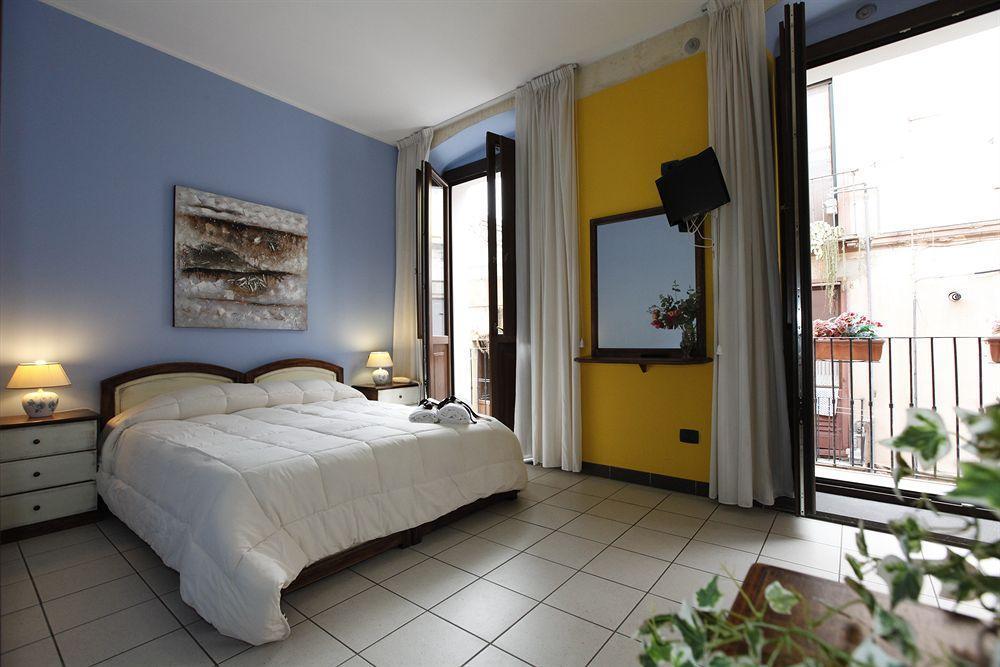 Arcobaleno Rooms Cagliari Eksteriør billede