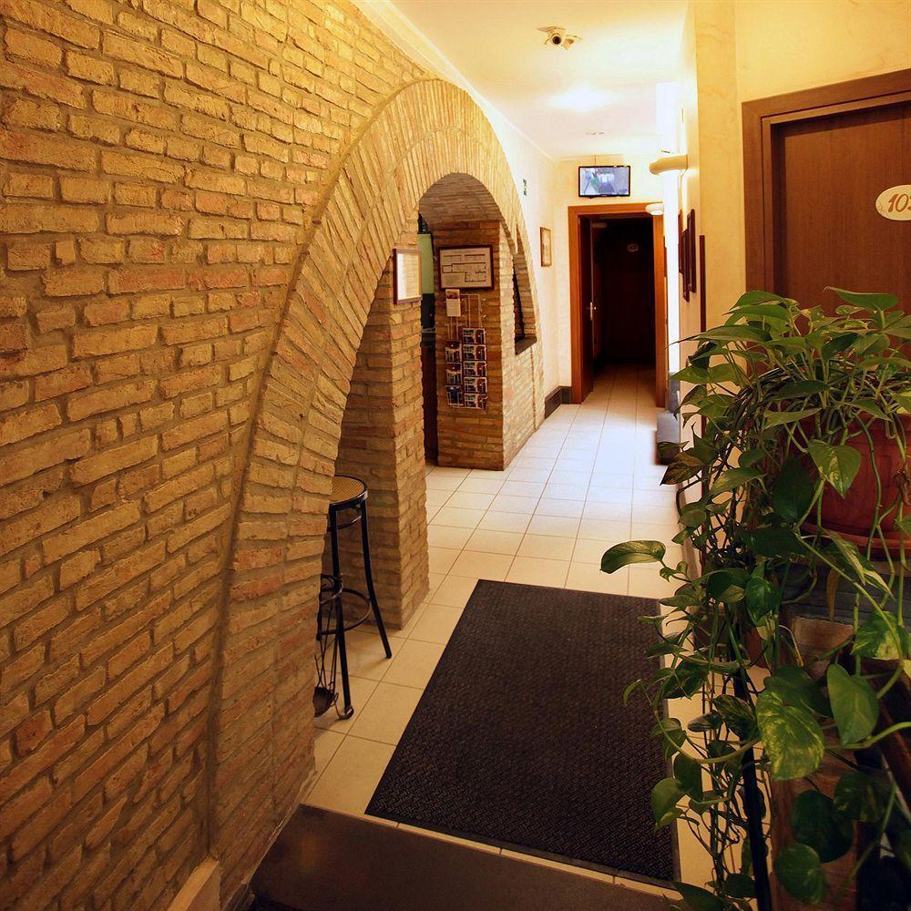 Arcobaleno Rooms Cagliari Eksteriør billede